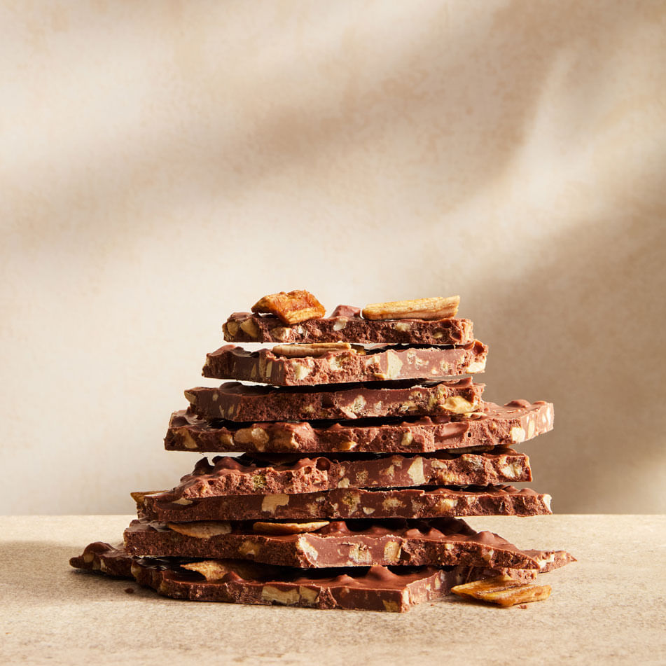 Chocolate Quebra Quebra Banana e Castanha de Caju Granel | 100g - Foto 2